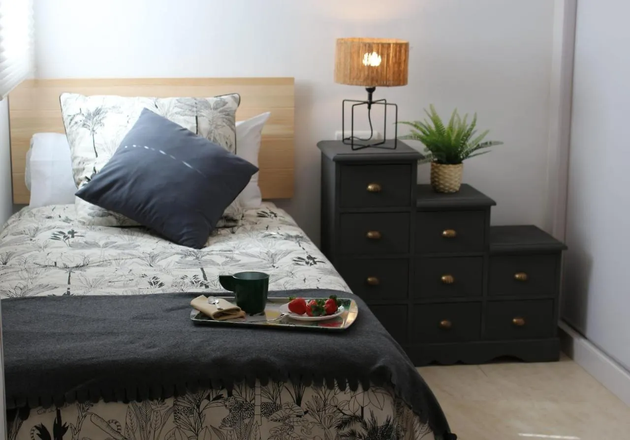 Lunaroom Center & Quiet Guesthouse Malaga 0*,  Spain