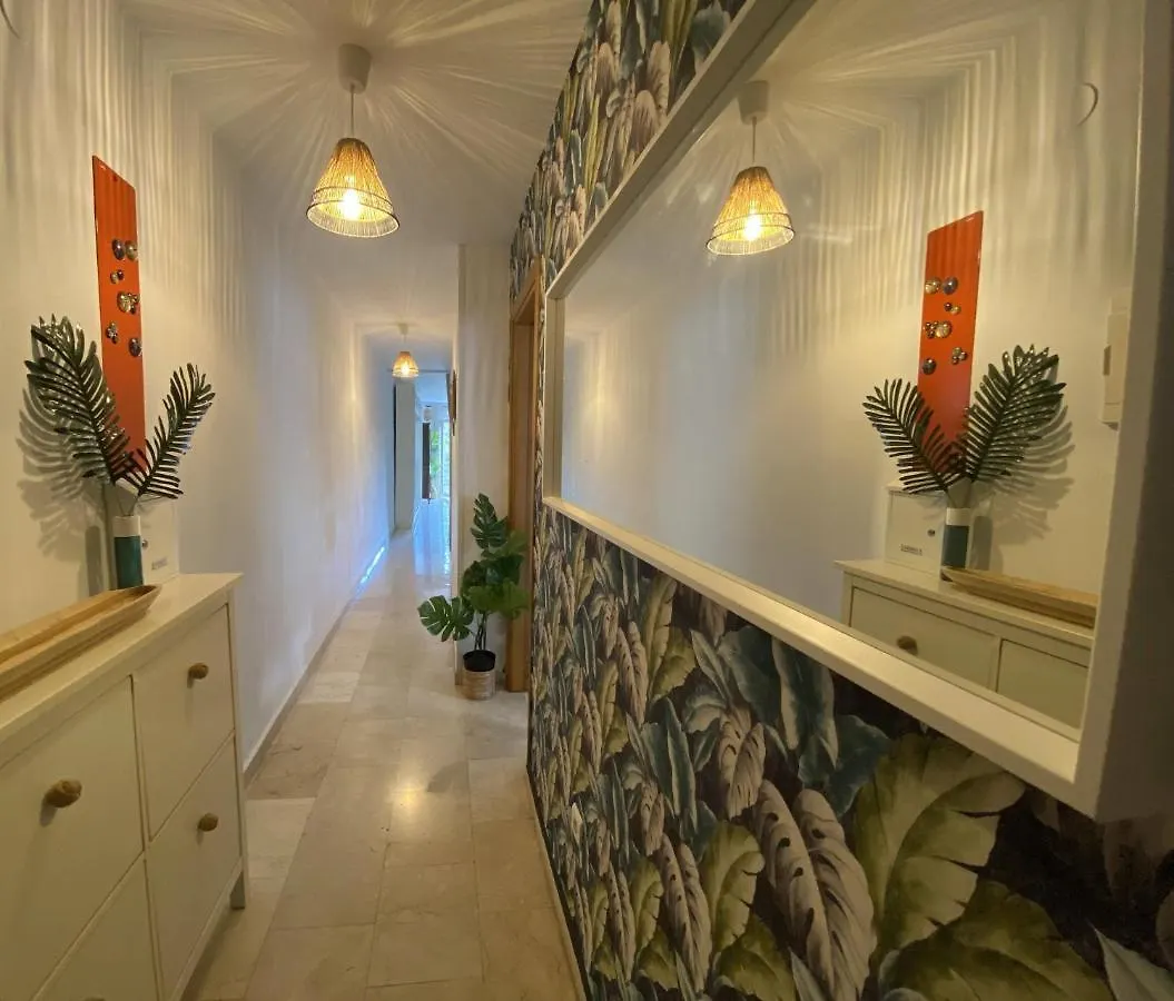 Lunaroom Center & Quiet Guesthouse Malaga 0*,