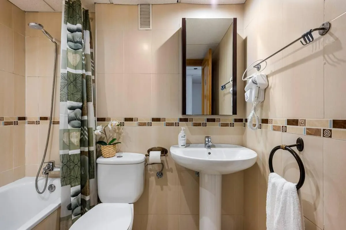 Kwatera prywatna Lunaroom Center & Quiet Guesthouse Malaga